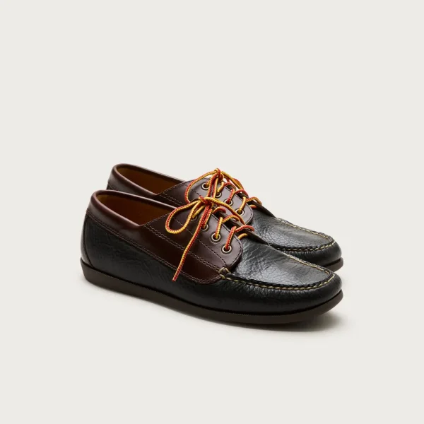 Four-eye lake shoes in leather