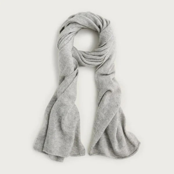 Cashmere wrap
