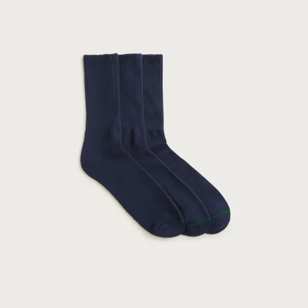 Athletic crew socks with COOLMAX® technology three-pack