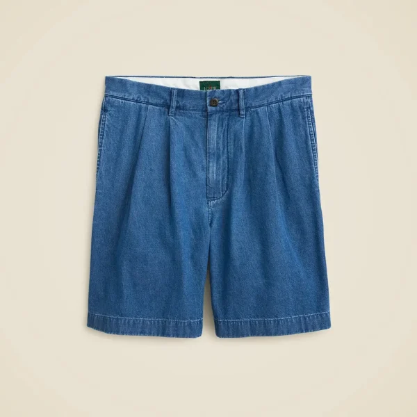 8″ Relaxed pleated chambray short