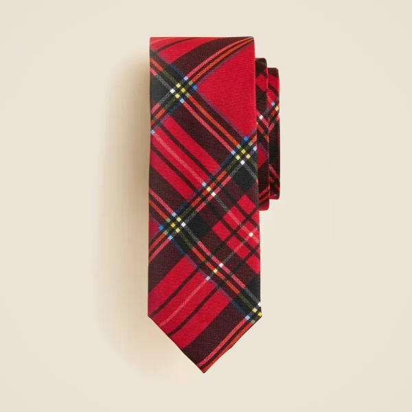 Boys’ silk tie in Good Tidings plaid