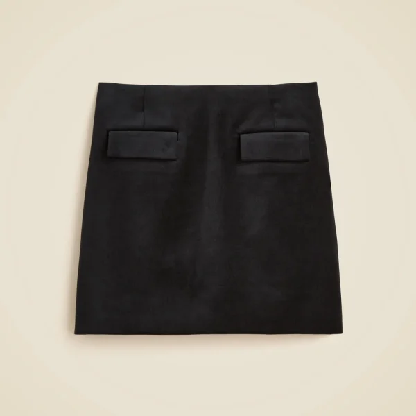 Flap-pocket mini skirt in velvet