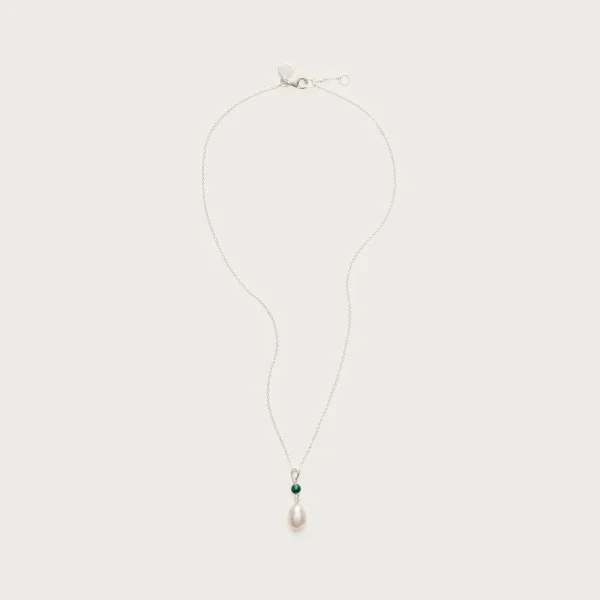 Silver-plated freshwater pearl necklace
