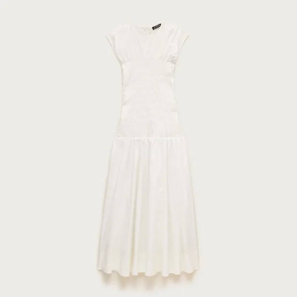 Smocked dress in cotton poplin