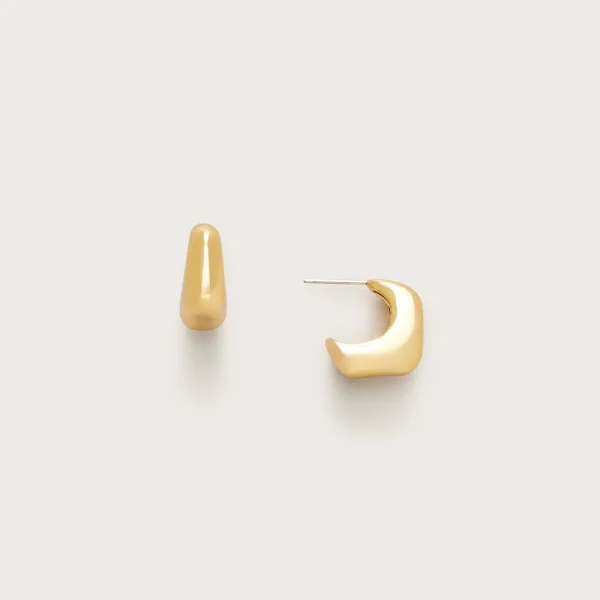 Sculptural huggie hoop earrings